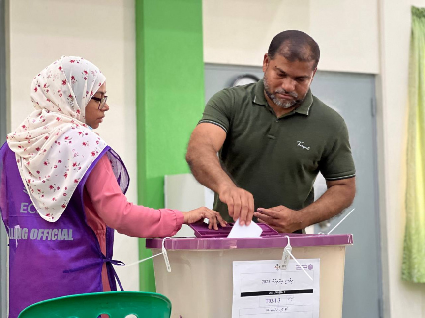 އިންތިޚާބުތަކާ ގުޅުވައި ގެނައީ އުނި އިސްލާހެއް، ކުޑަކުޑަ އަޣުލަބިއްޔަތަކުން ރައީސެއް ހޮވުމުގެ ފުރުސަތު އެބައޮތް: ކުރީގެ ޕީޖީ މުއިއްޒު