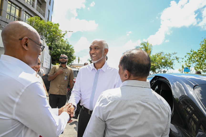 ފެންނަ ނުފެންނަ ވޯޓު: އިދިކޮޅު ޕާޓީއާއި ވެރިކަންކުރާ ޕާޓީއަށް މިޑް ޓާމް އިލެކްޝަނެއް!