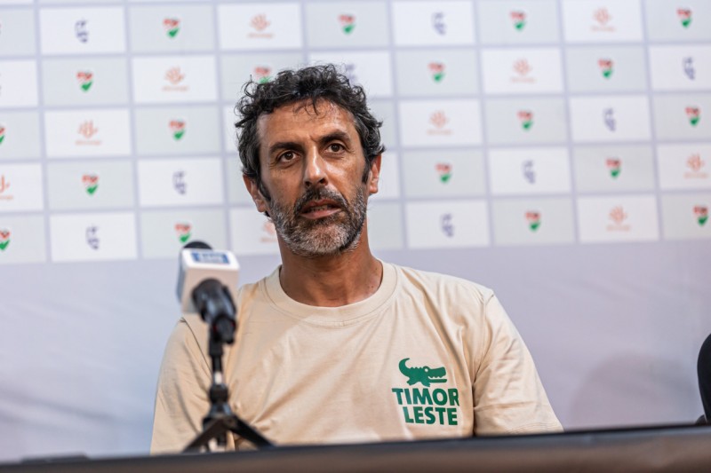 ރާއްޖެއާ ދެކޮޅަށް ކުޅޭ މެޗު އުނދަގޫވާނެ، ޓާގެޓަކީ ތާވަލުގެ ތިންވަނަ: ޓިމޯ ލެސްޓޭ ކޯޗު