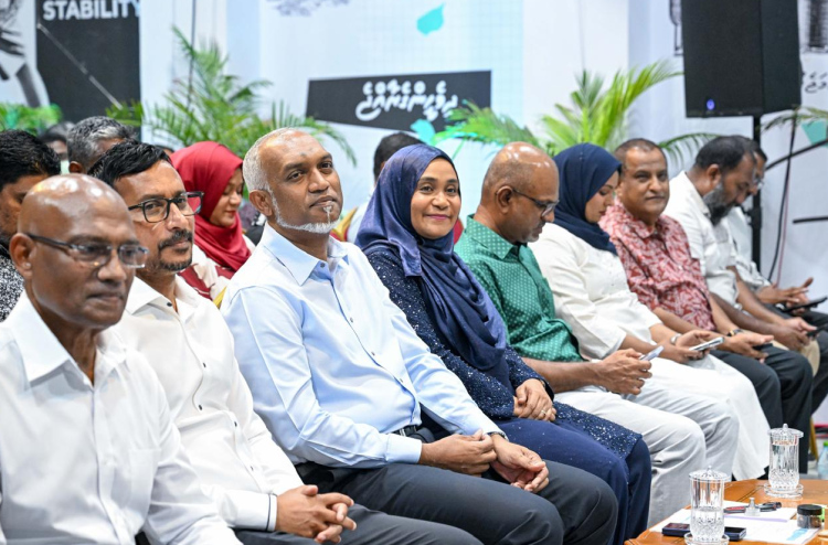 ސުޕަމެޖޯރިޓީގެ ނިޒާމު ނެތިކޮށްލެވޭނީ ދެ އިންތިހާބު އެއް ދުވަހެއްގައި ބާއްވައިގެން: ރައީސް