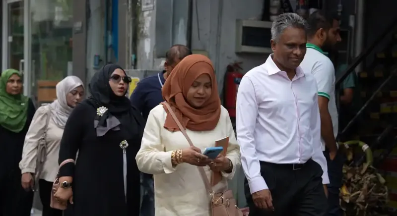 އެމްޑީޕީ އިން ހެންވޭރު ދެކުނު ދާއިރާގެ ދޮރުން ދޮރަށް ހަރަކާތް ކާމިޔާބުކަމާއި އެކު ބާއްވައިފި