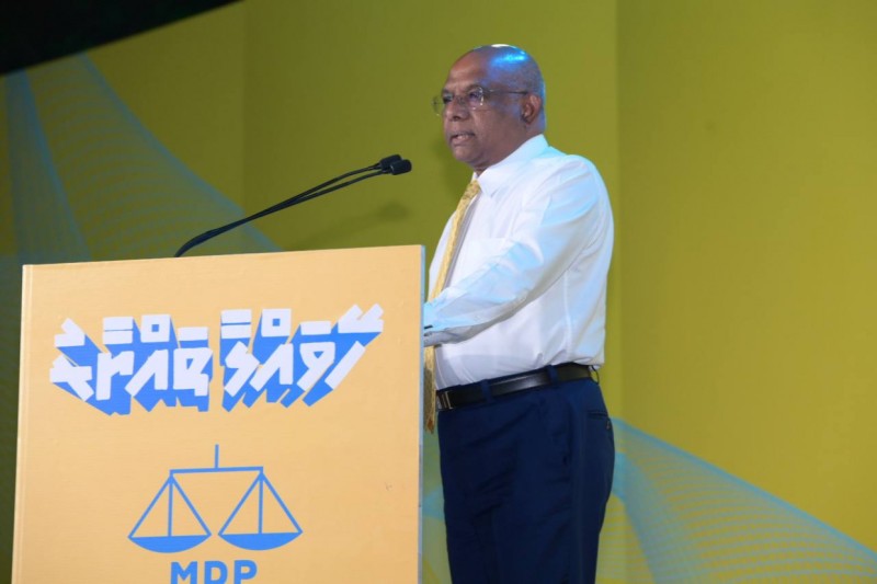 ފެނުމުގެ ނުކުޅެދުންތެރިކަން ހުންނަ ފަރާތްތަކަށް މަލާމާތް ރައްދުވާހެން ޝާހިދު ދެއްކެވިކަމަށް ބުނާ ވާހަކަތައް ކުށްވެރިކޮށްފި