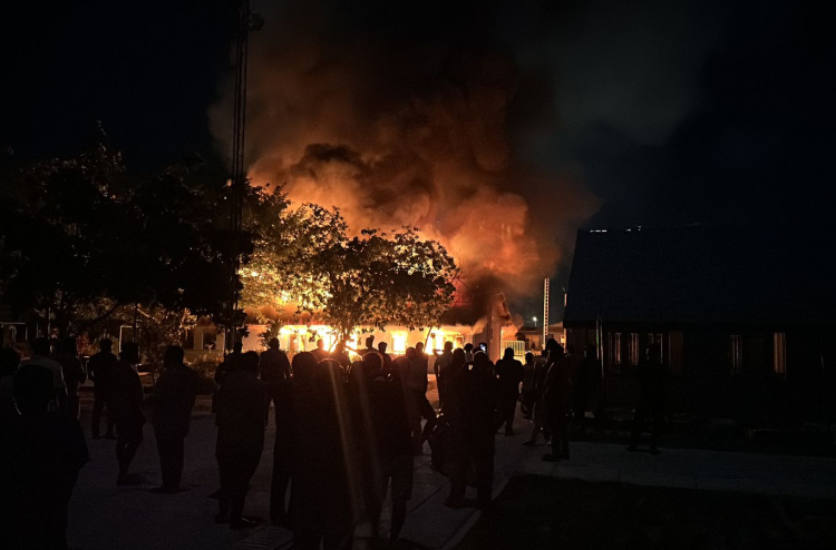 ގއ. އަތޮޅު ތައުލީމީ މަރުކަޒުގައި ރޯވެ ބޮޑު ގެއްލުމެއް!