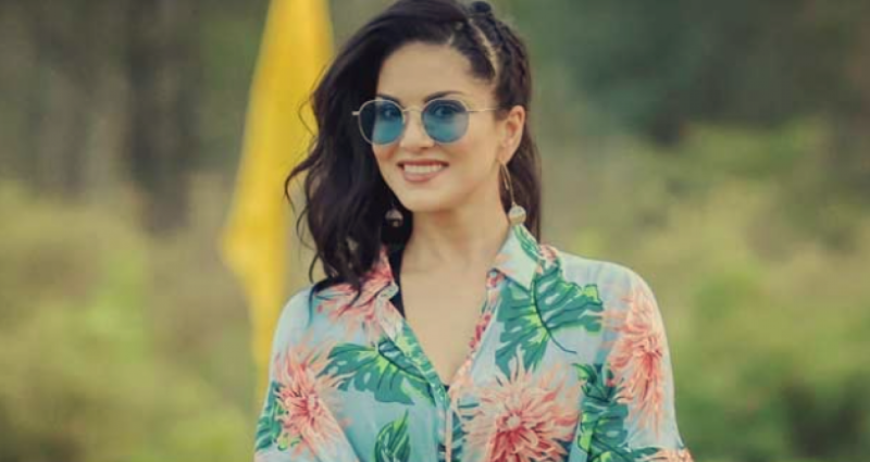 ސަނީ ލިއޯންއަށް ހޮލީވުޑްގެ އާ ސީރީސްއަކުން ފުރުސަތު ލިބިއްޖެ