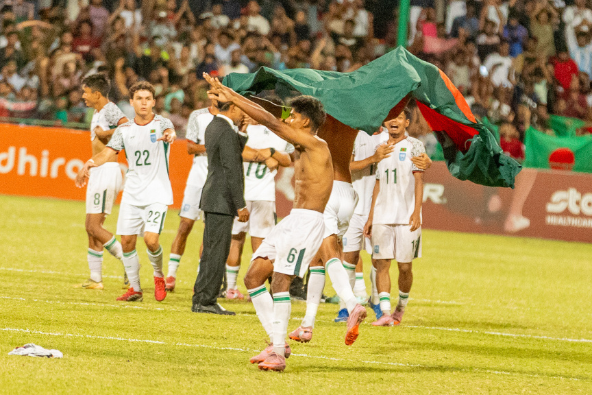 ނޭވާ ހިފަހައްޓާލަން ޖެހުނު ފައިނަލެއް، ޕެނަލްޓީގައި އިންޑިއާ ބަލިކޮށް ބަންގްލަދޭޝްއަށް ރަންވަނަ