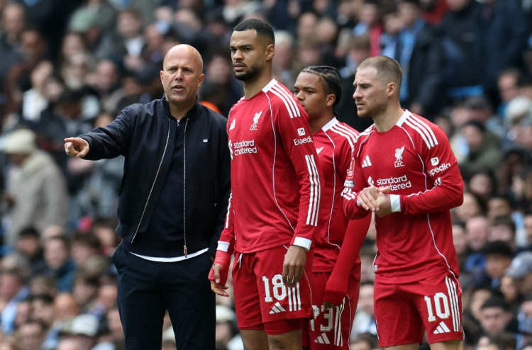 ލިވަޕޫލް ތިބީ މާ އަވަހަށް ބަލި ގަބޫލުކޮށްގެން: ސްލޮޓް