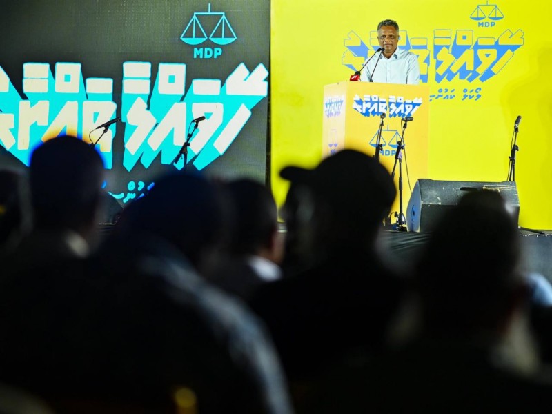 17 ގޮނޑީގެ ތެރެއިން 14 ގޮނޑި އޮވެ ނުކޮށްދިން ކަމެއް ދެން ޕީއެންސީން ނުކުރާނެ: މޭޔަރު އާޒިމް