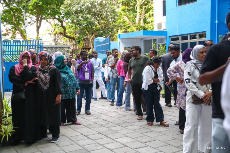 މިފަހަރު ވޯޓުލާ މީހުންގެ ނިސްބަތް %70 އަރާނެކަމަށް ބެލެވޭ: އީސީ