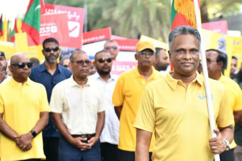 ފެނިގެން ދިޔައީ ރައްޔިތުންގެ ހިތުގައި އޮތް ލޯތްބާއި ކުރާ އިތުބާރު: އާޒިމް