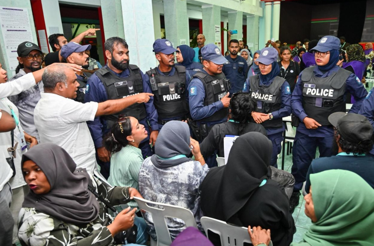 މައްސަލަ ހައްލުކޮށް، ހެންވޭރު ހުޅަނގުގެ ވޯޓު ގުނަން ފަށައިފި