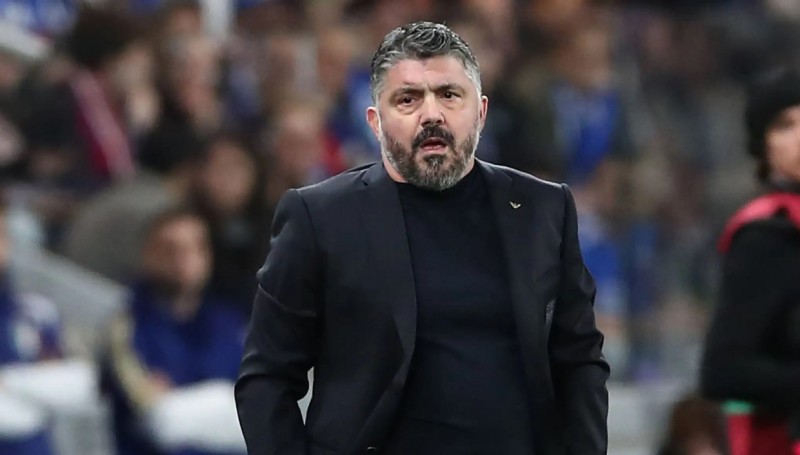 އިޓަލީ ފުޓްބޯޅަ އިނދަޖެހިއްޖެ، ގަޓޫސޯއާއެކު އިސްވެރިންތަކެއް އިސްތިއުފާ ދީފި