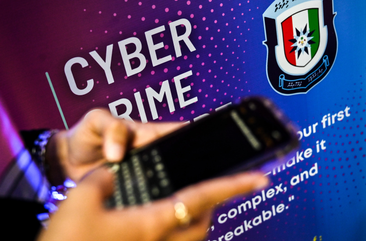 ހަފުތާއެއްގެ ތެރޭގައި ސްކޭމްގެ 40 އަށް ވުރެ ގިނަ މައްސަލަ