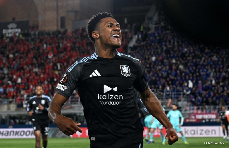 ބޮލޯނާ އަތުން އެސްޓަން ވިލާ މޮޅުވެއްޖެ