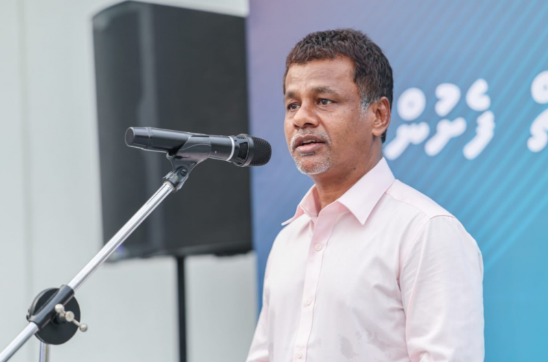 ސިއްހީ ފަރުވާއާ ބެހޭގޮތުން ސާބިތު ނުހިފޭ ޔޯލަ ވާހަކަ އެބަ ދައްކާ، މާހިރުންގެ ލަފައާއި އިރުޝާދަށް އިތުބާރުކުރައްވާ: ނާޒިމް