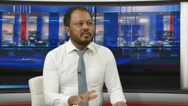 ރައްޔިތުން ނިކަމެތިކޮށް ވިޔަފާރިވެރިން ހަލާލުކޮށްގެން މުއިއްޒުއަށް ދެވަނަ ދައުރެއް ހާސިލެއް ނުކުރެވޭނެ: ސައުދުﷲ