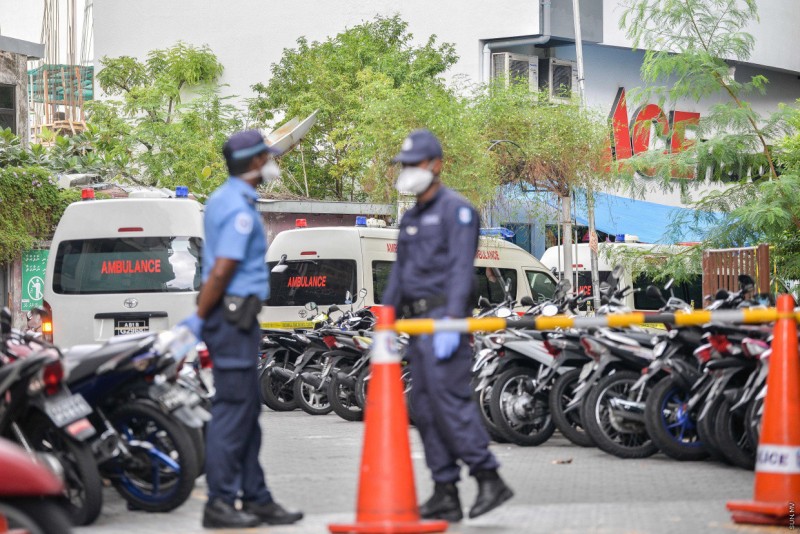 މާލޭގައި ފުލުހުންގެ ބަންދުގައި ހުރި މީހަކު މަރުވެއްޖެ