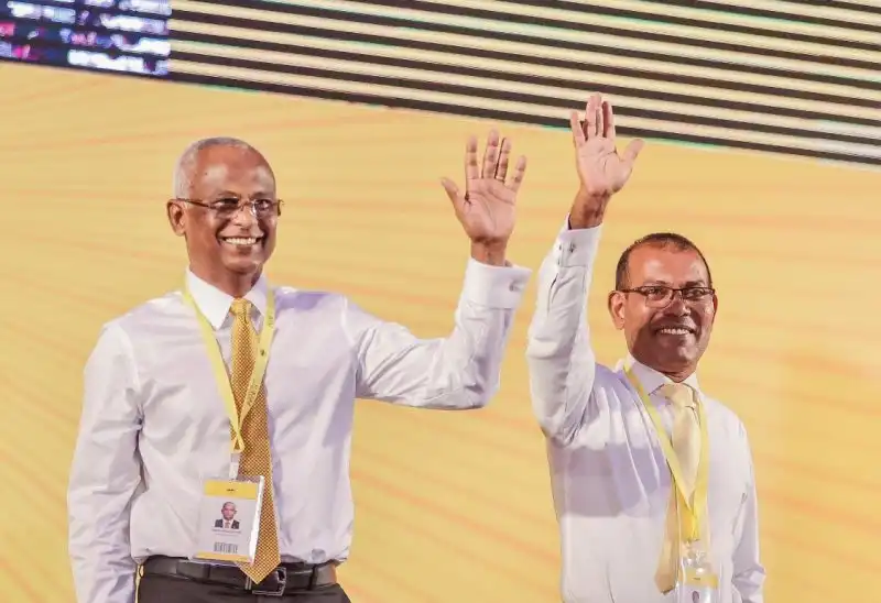 އެމްޑީޕީގެ ފަރާތުން ރައީސްކަން ކުރައްވާފައިވާ ބޭފުޅުން ގައުމީ މަޖިލީހުގައި ހިމަނާ، ރައީސް ނަޝީދު އާއި ރައީސް ސޯލިހު ޕާޓީގެ އެޑްވައިޒަރުންގެ ގޮތުގައި ހަމަޖައްސަން ފާސްކޮށްފި