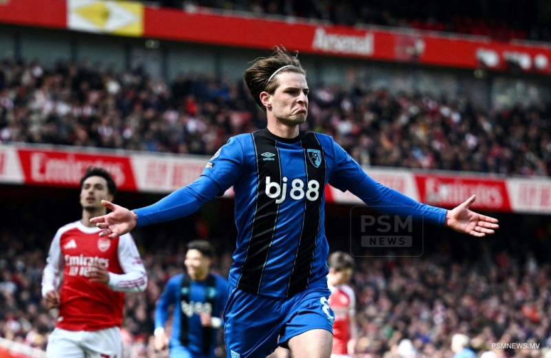 ބޯންމަތު އަތުން ބަލިވެ އާސެނަލް އަށް ނުތަނަވަސްކަން!