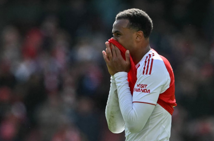 އާޓެޓާ ބުނީ މޫނުމަތީ ބާރަށް ވިހެލައިފި ކަމަށް