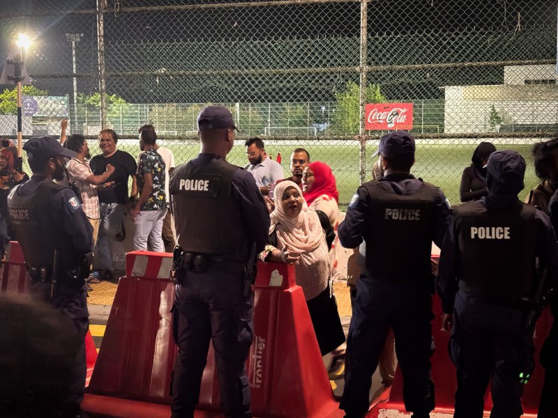 ސަރުކާރާ ދެކޮޅަށް އެމްޑީޕީ އަދި ޕީއެންއެފުން ވެސް އިހުތިޖާޖުތައް ކުރަނީ