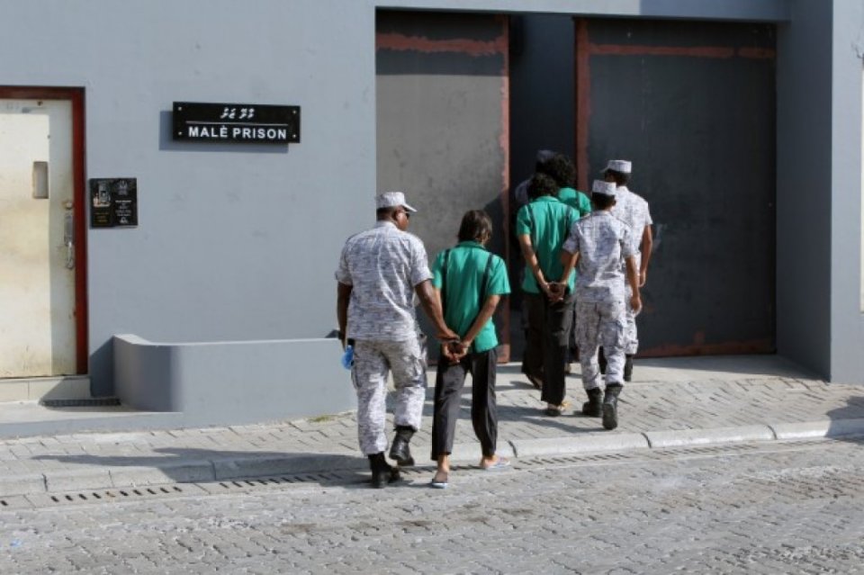 މާލެ ކަސްޓޯޑިއަލް ބަންދު ގޮޅީގައި މީހަކު މަރުވެފައި އޮށްވާ ފެނިއްޖެ