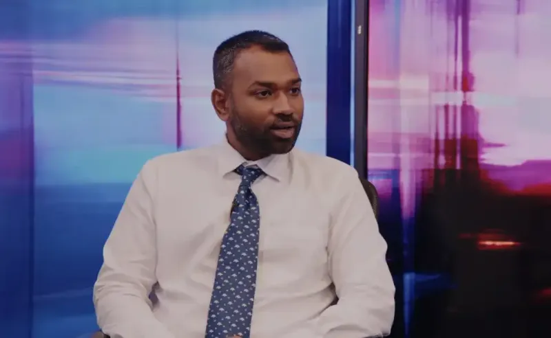 ޕީއެންސީ މަޖިލީހުގެ މެންބަރުންގެ މޫނުމަތިން ވެސް ފެންނަމުންދަނީ ނިމެމުންދާ ސަރުކާރުގެ މާޔޫސްކަން: މެންބަރު މީކާއީލް