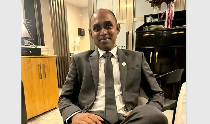 ފުލުހުންގެ ވަޒީފާއިން ޝިޔާމް ވަކިކުރީ ރަނގަޅަށް ނޫންކަމަށް ނިންމައި، އަލުން ވަޒީފާދޭން ޙުކުމްކޮށްފި