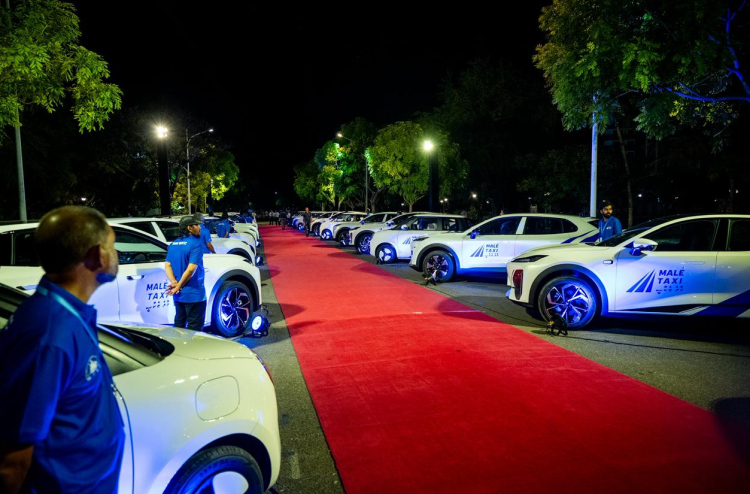 ދެ ހަފުތާގެ ހިލޭ ދަތުރުތަކަށް ފަހު މާލެ ޓެކްސީ ލައިނުން އަގު ނަގަން ފަަށައިފި