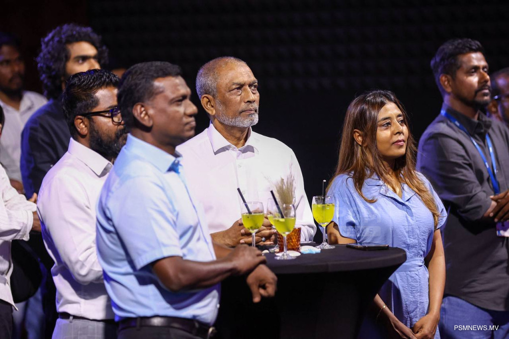 ޕީއެސްއެމްއާއި މީޑިއާނެޓު ގުޅިގެން ވޯލްޑް ކަޕް ދިވެހިންނާއި ހަމައަށް