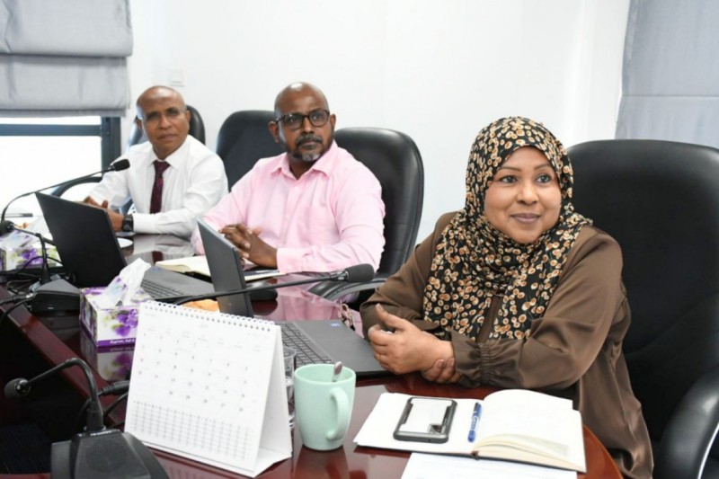 ޕާޓީތަކުން ބާއްވަމުންދާ އެއްވުންތަކުން ހަމަނުޖެހުމަށް ހިތްވަރުދޭ ކަމަށް ބުނެ، އެޗްއާރުސީއެމްގެ ކަންބޮޑުވުން