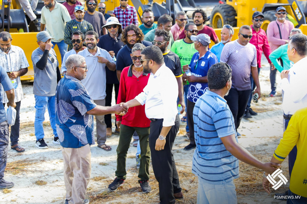 އާރްޑީސީން ގެނައި ހެވީ ވެހިކަލްތަކަށް ޓެކްނިކަލް މީހުން ތަމްރީންކޮށްފި