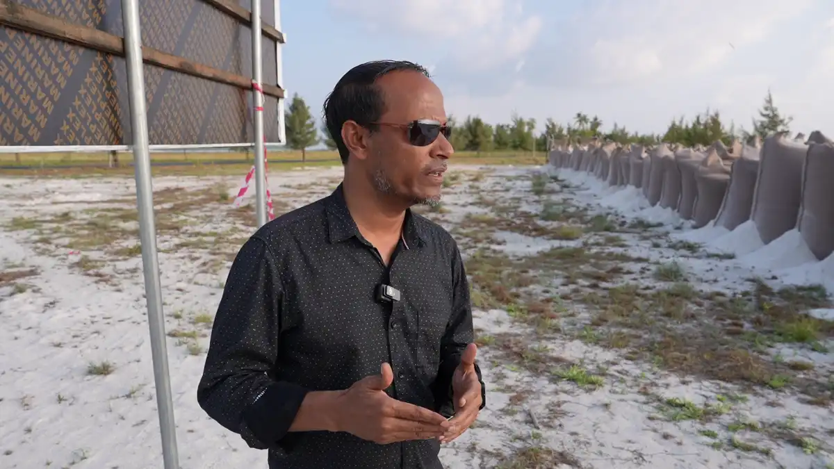 ރާއްޖެ ޓީވީގެ ހާލު ކިހިނެއް ޕްރޮގްރާމްގައި ހޯރަފުށީ ކައުންސިލްގެ ރައީސް މުހައްމަދު ވަހީދު ވާހަކަ ދައްކަވަނީ.