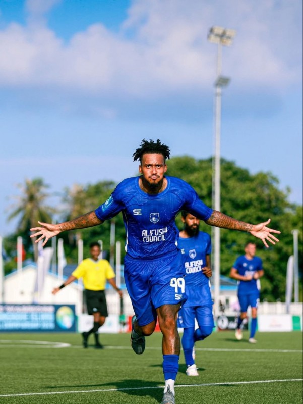 މެންގްރޫވް އައިލެންޑް ޗެމްޕިއަންޝިޕް: ކެނދިކުޅުދޫ ބަލިކޮށް، އަލިފުށިން ފެށުން ރަނގަޅުކޮށްފި