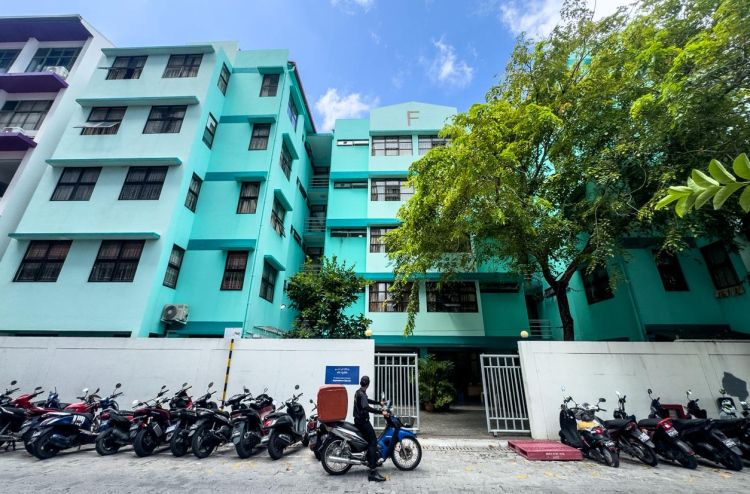 ދަނާލުގައި މަރުވި ކުއްޖާގެ މައުލޫމާތު ހާމަކުރީ ޕްރެޝަރުތަކާ ހެދި މަޖުބޫރު ވެގެން: ރައީސް