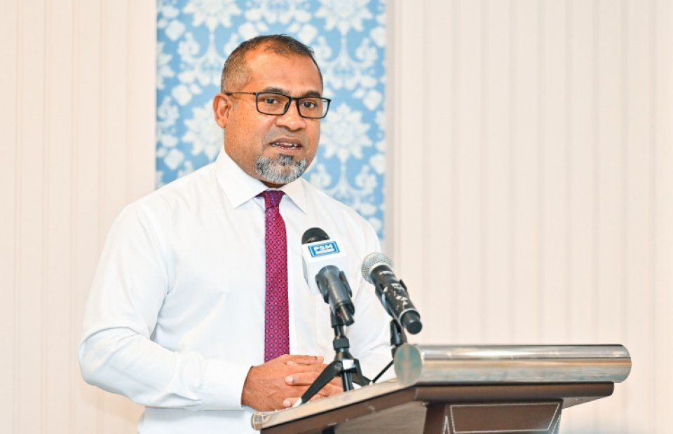 މިނިވަން ނޫސްވެރިކަމުގެ ނަމުގައި ފަސާދަ އުފައްދާއިރު އެކަންކަން ބެލެން ވާނެ: ޚަލީލް
