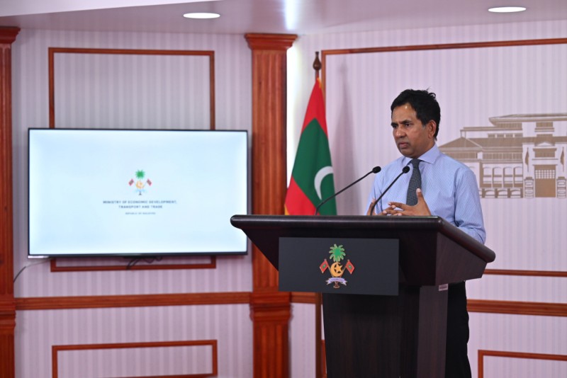 ޓެކްސީ އަގުތައް މުރާޖައާކުރާނީ ހުރިހާ ފަންތިތަކެއްގައި މަޝްވަރާކުރުމަށް ފަހު: ސަޢީދު