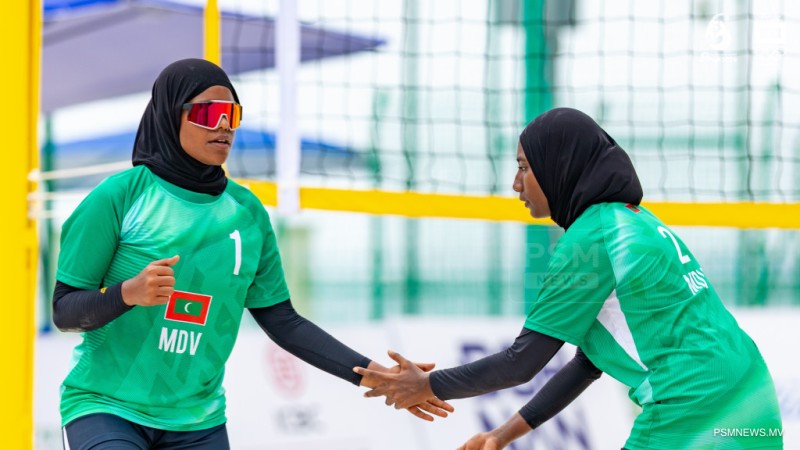 ބީޗް ވޮލީގައި އަންހެން ޕެއާތަކަށް ކުރިއެރުމެއް