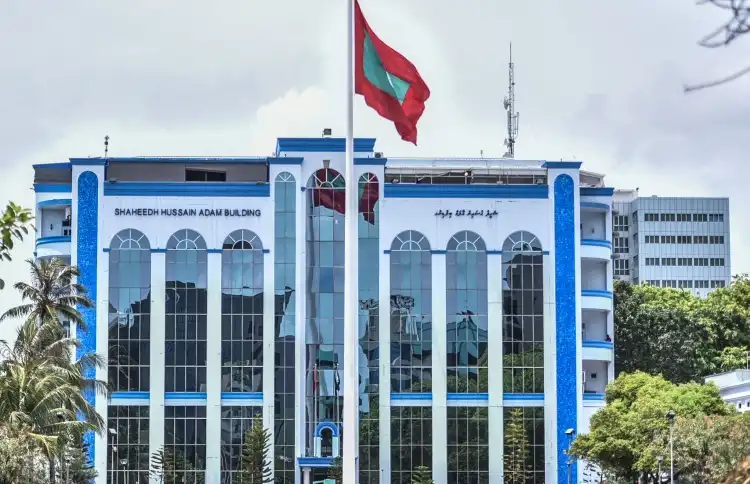 ކަސްޓޯޑިއަލްގައި ހުރި މީހަކު ނިޔާވުން: ފުލުހުން ބުނީ ހޮސްޕިޓަލަށް ގެންދިޔައިރު ވެސް އޭނާ ނިޔާވެފައިވާ ކަމަށް
