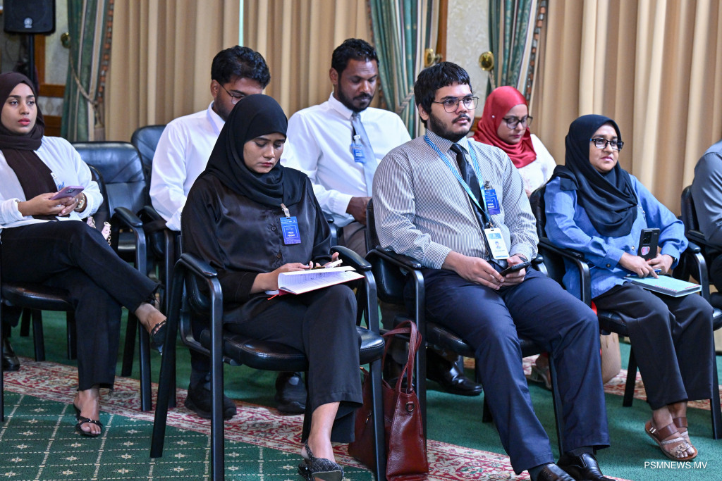 "މީޑިއާއަށް ފަހި މާހައުލެއް ހޯދައިދިނުމަކީ ސަރުކާރުގެ އެންމެ މަތީ އެއް މަޞްލަޙަތު"