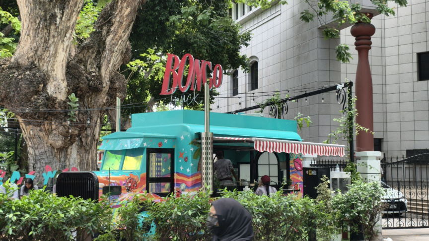 ކުޑަކުދިން ކުޅޭނެ ތަނަކާއި ފުޑް ޓްރަކްތަކަކާއެކު ހިތްތަން މައިޒާން އަލުން ހުޅުވައިފި