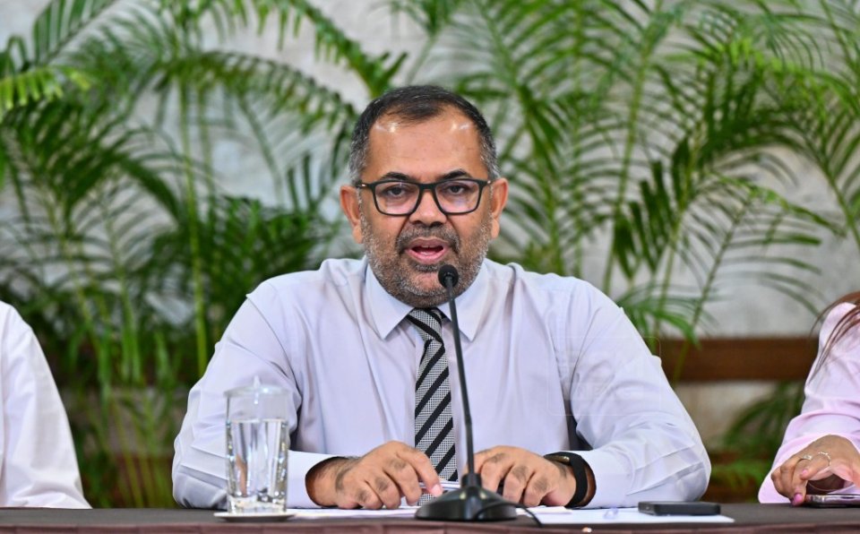 ތެޔޮ ރައްކާ ކުރެވޭ ގޮތަށް ތެލުގެ ރިޒާވް ގާއިމްކުރުމުގެ މަސައްކަތްތަށް ދަނީ ކުރިއަށް: ޒަމީރު