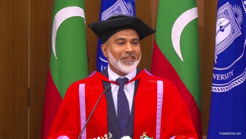 "ރަނާއި ރިއްސާއި ޖަވާހިރަށްވުރެ، ހުނަރުވެރި ޢިލްމުވެރިން މުހިންމު"
