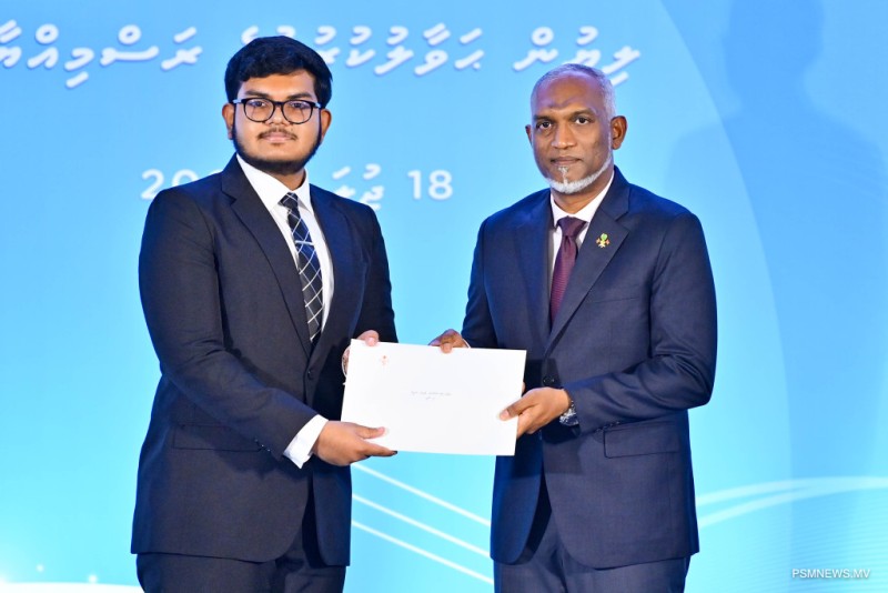 ހައި އެޗީވާސް ސްކޮލާޝިޕަށާއި ރައީސްގެ އެވޯޑަށް ކުރިމަތިލާން ހުޅުވާލައިފި