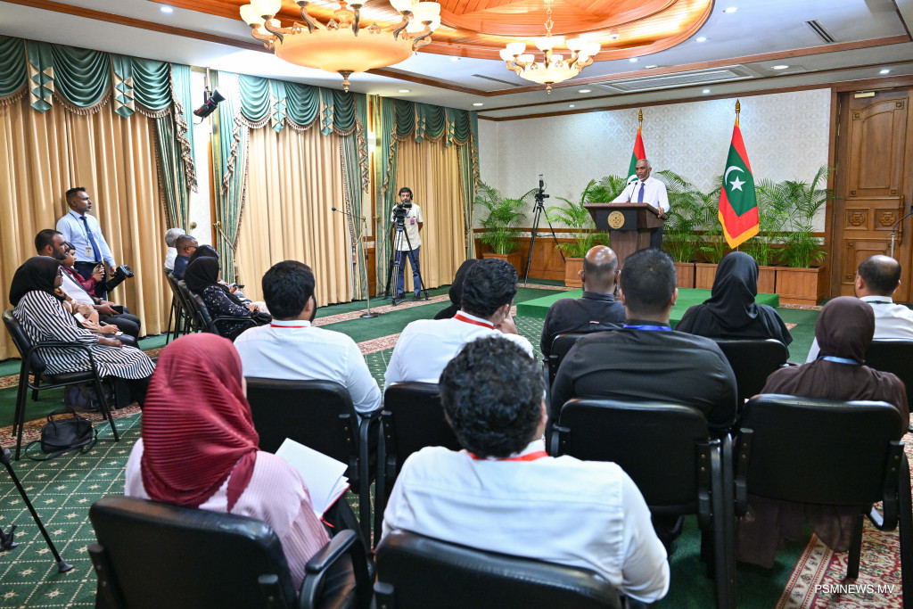 "މީޑިއާއަށް ފަހި މާހައުލެއް ހޯދައިދިނުމަކީ ސަރުކާރުގެ އެންމެ މަތީ އެއް މަޞްލަޙަތު"