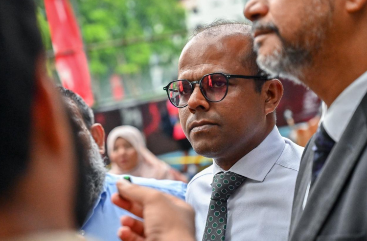 ފިޔާޒު ވެސް ހަނު، ވިދާޅުވީ ޖަލަށް ދާން ޖެހުނަސް މަސްދަރު ހާމަނުކުރާނެ ކަމަށް