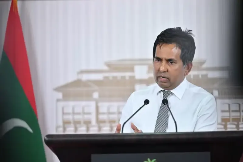 ކުރިން ވިދާޅުވި ގޮތަށް، ބަންކަރިން އިން އަހަރަކު 400 މިލިއަން ޑޮލަރު ނުލިބުނު ސަބަބެއް މިނިސްޓަރަށް ވިދާޅެއް ނުވެވުނު