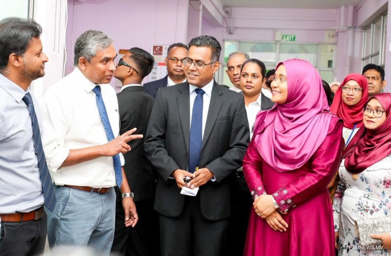 ފަސްޓްލޭޑީ، ލަންކާގެ ލޭޑީ ރިޖްވޭ ހޮސްޕިޓަލަށް ޒިޔާރަތް ކުރައްވައިފި