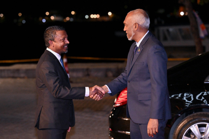 މައުލޫމާތު ނުދޭކަމުގެ ޝަކުވާއަށް ބަންޑާރަނައިބު ވިދާޅުވީ އާރްޓީއައި ގާނޫނު 'އެބިއުސް'ކުރާ ކަމަށް