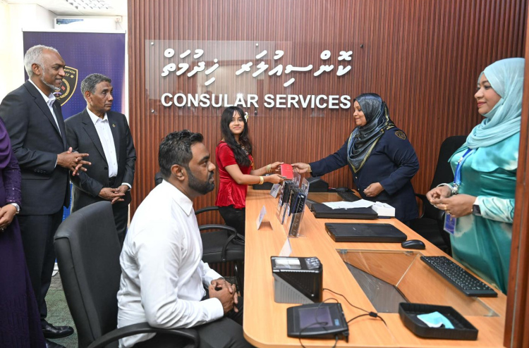 ލަންކާގައި ދިވެހި ޕާސްޕޯޓު ދޫކުރަން ފަށައިފި