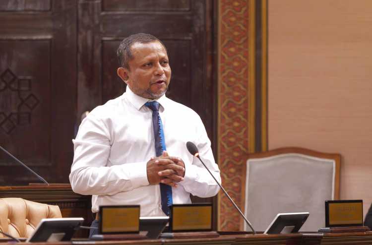 ގާނޫނާ ހިލާފުވާ ޕާޓީތައް އުވާލަން ގޮވާލައިފި